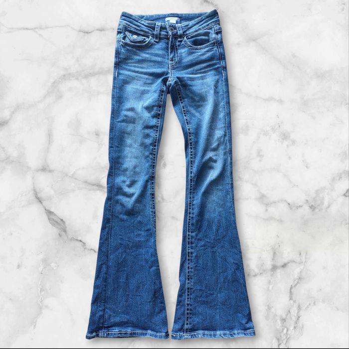 spodnie w stylu y2k dzwony bootcut