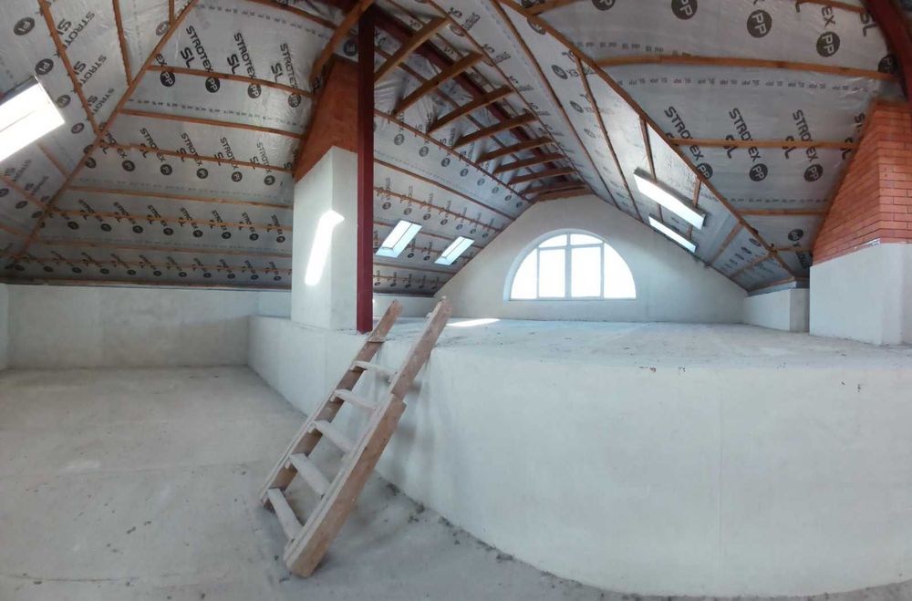 Крушинка буд. 373м.кв. + гараж 58м.кв. 20 соток ПОРУЧ З ОЗЕРОМ