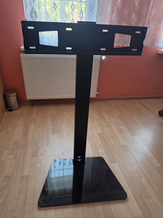 Stojak na telewizor.
