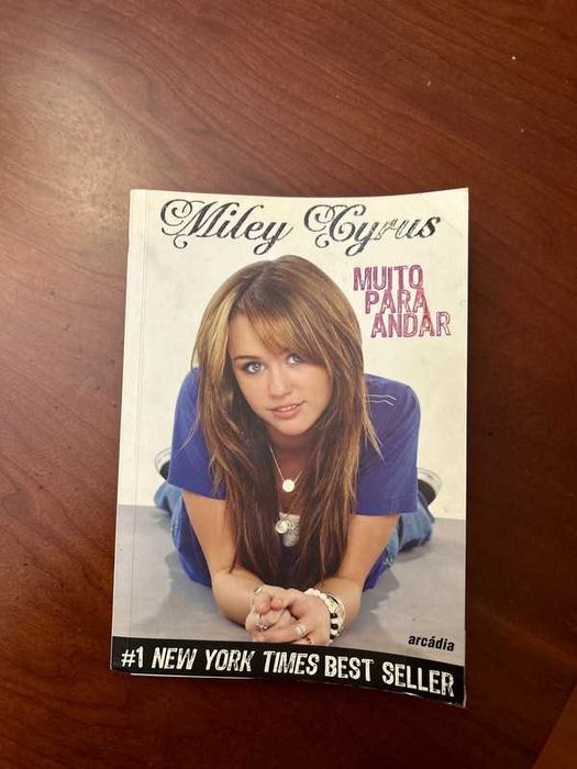 Muito Para Andar, de Miley Cyrus