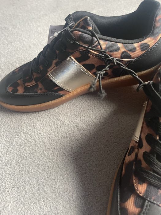 Adidasy damskie Guess