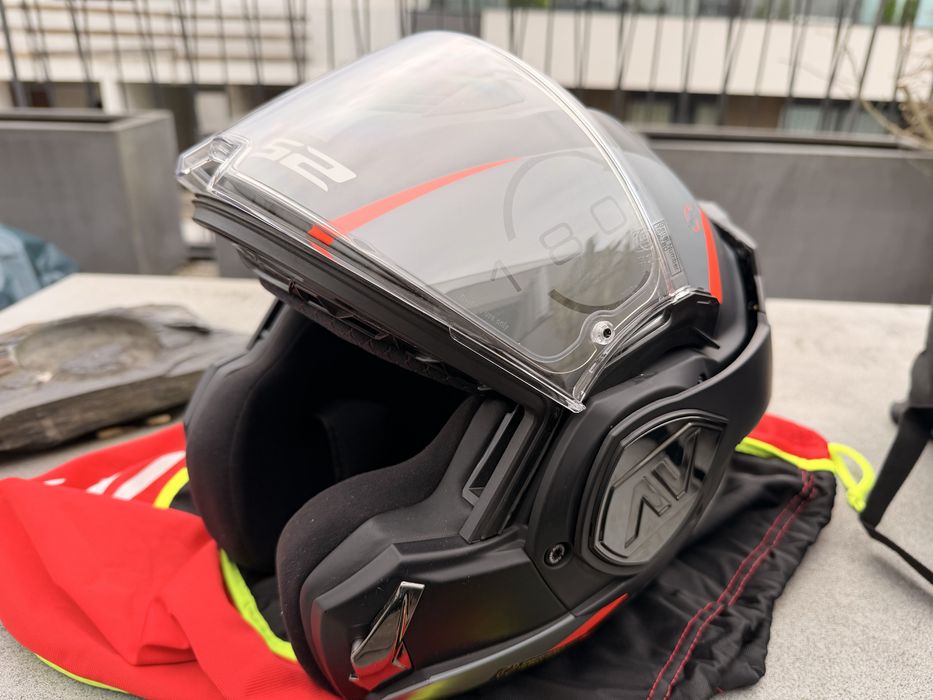 Capacete LS2 modular novo L