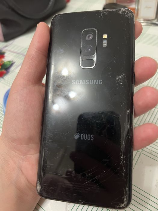 Телефон Samsung S9 Plus 6/64Gb