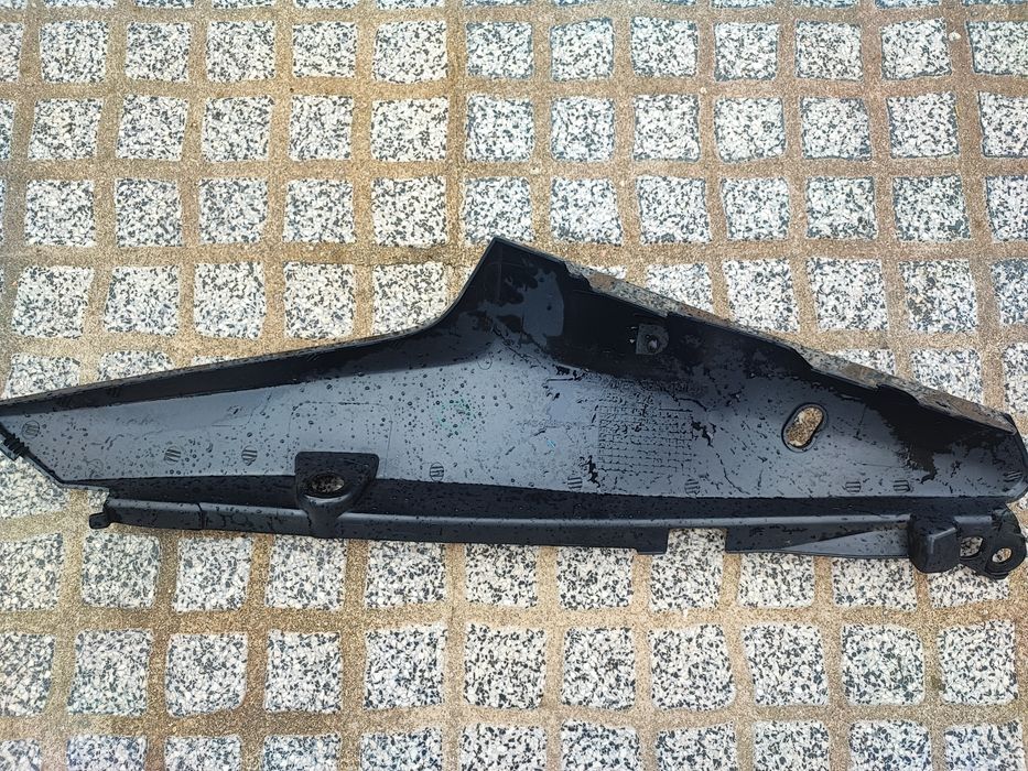Painel Direito Traseiro para Suzuki V-Strom 650