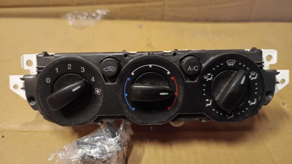 Panel klimatyzacji FORD KUGA MK1, FOCUS MK2