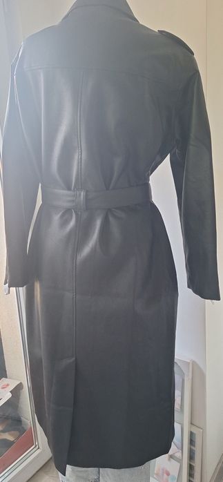 Płaszcz z eko -skóry rozm.M