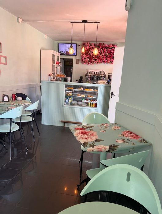 VENDE-SE TRESPASSE – CAFÉ / SNACK BAR Totalmente Equipado| Setúbal