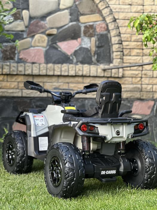Квадроцикл дитячий Can Am Outlander 4x4 24V квадроцикл для дитини