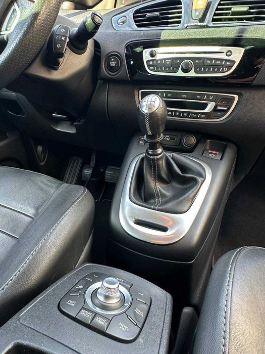 Renault Grand Scenic 1.6 Bose Edition 7 Lugares — photo 4