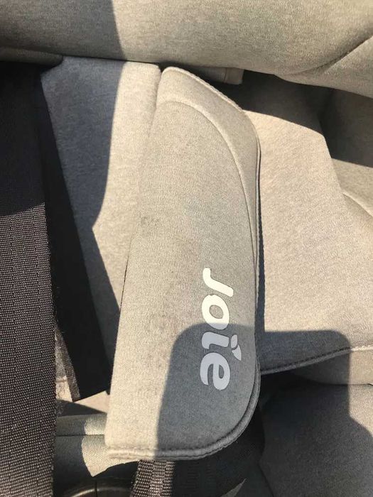 Cadeira auto Joie i-spin 360 cinza