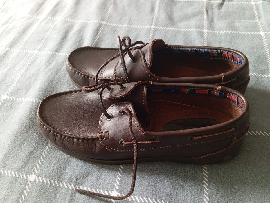 Sapatos de vela castanhos N°39