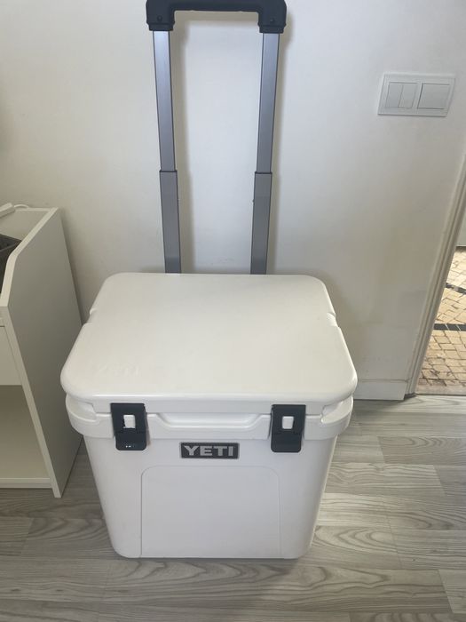 Geladeira Yeti 48lts nova OPORTUNIDADE