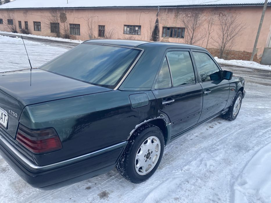 Продом мерседес бенс є клас