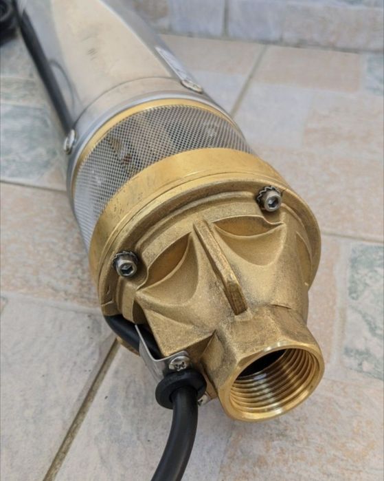 4 SKM150 потужний 1.1 кВт насос для скважин і колодязів. Латунний