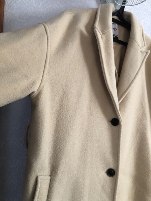Пальто жіноче фірми orsay