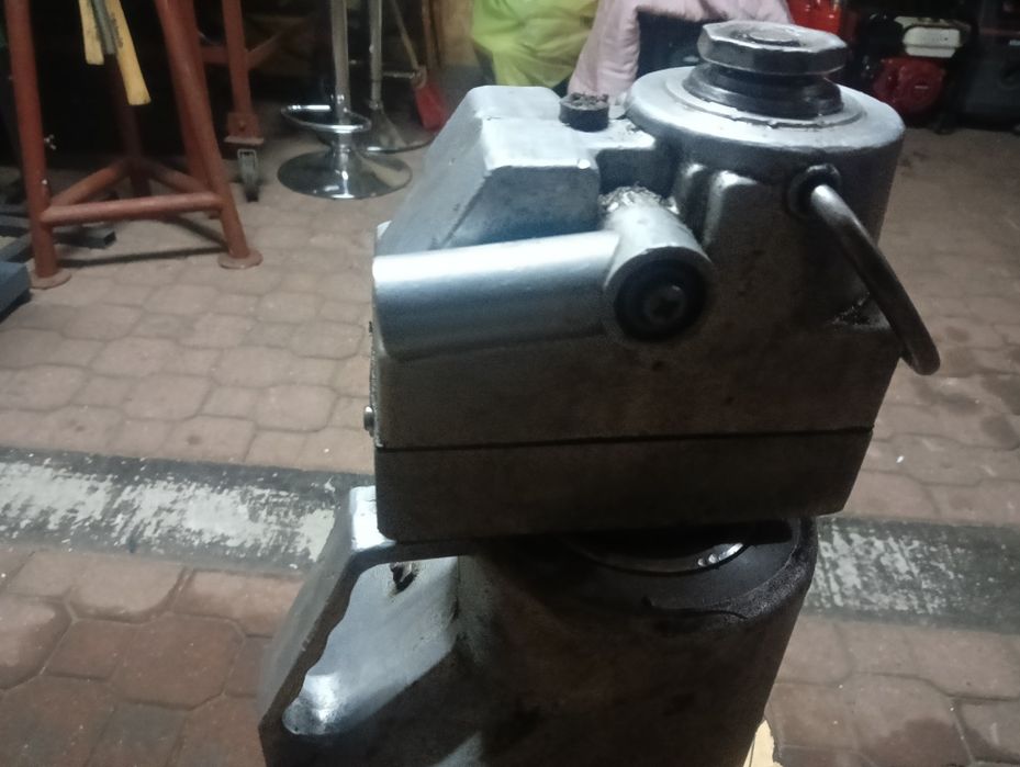 Podnośnik PRL 1.6 t