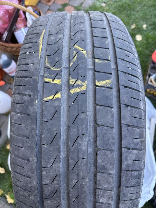 Pirelli scorpion 235/55/R19