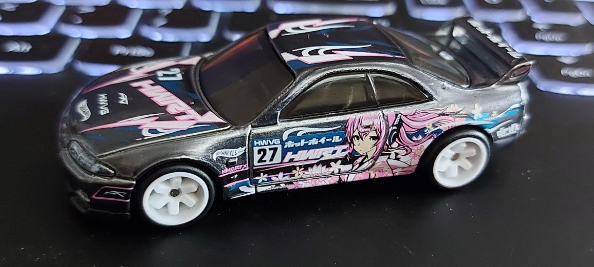 ホットウィール RLC 日産 スカイライン GTR R33) NFT Hot wheels nft nissan r33 gtr gt-r factory custom Pleszew