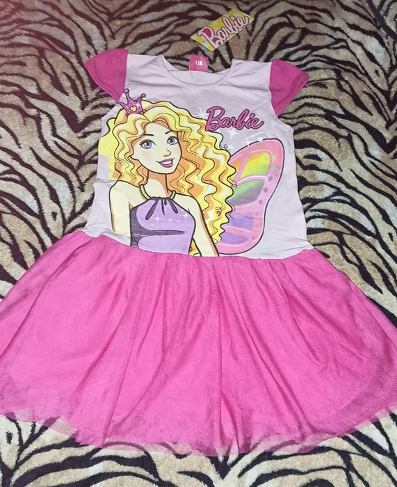 Детское красивое летнее платье размер 116 см.на девочку с Барби