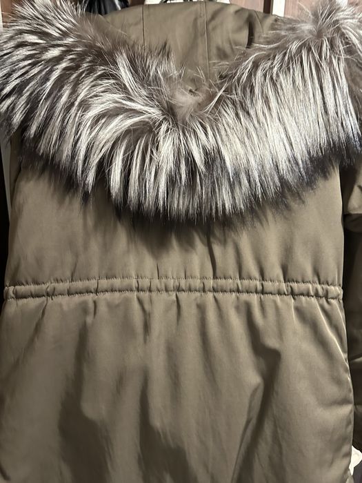 Парка з натуральним хутром чорнобурки