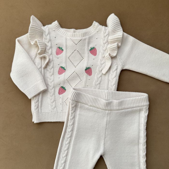 Костюмчик на дівчинку 6-9міс