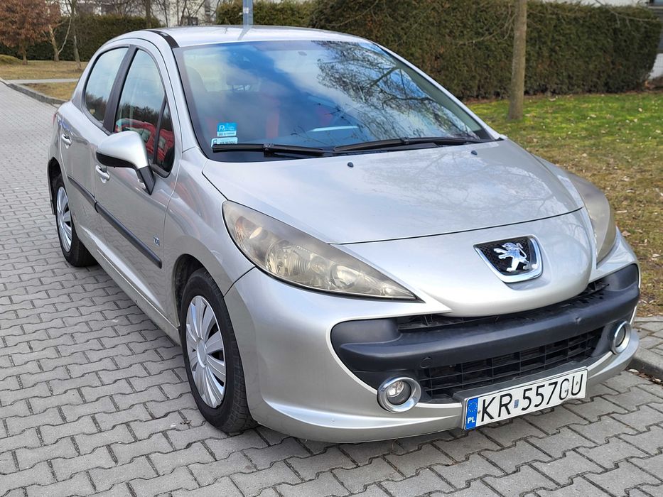 samochód Peugeot 207 1.4, benzyna, LPG