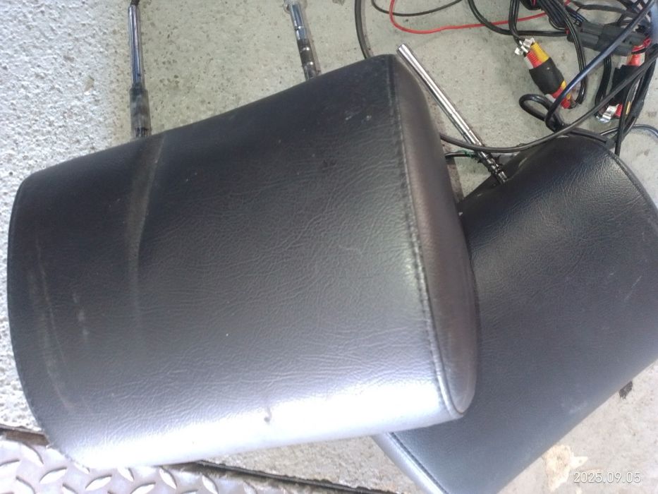 Apoio / encosto cabeça Audi com ecrã