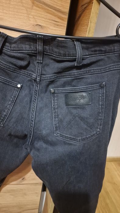 Jeansy męskie Wrangler