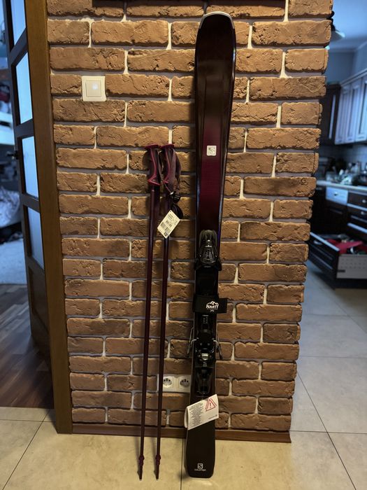 Nowe narty Salomon 150 + nowe kijki Salomon z metkami. OKAZJA!