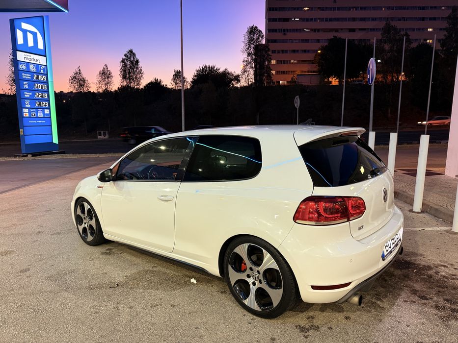 Vw Golf 2.0 GTI DSG Aceito retomas — photo 2