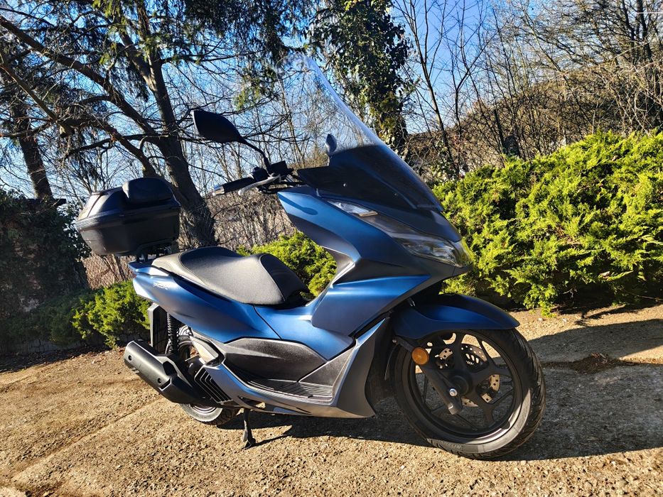 REZERWACJA Honda PCX, model 2021, szyba kufer, motorower, gotowy do jazdy