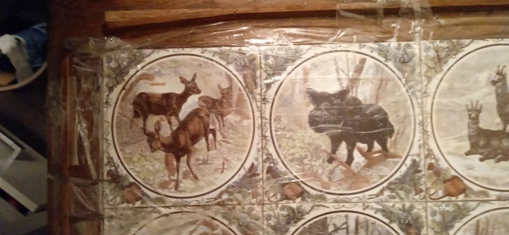 Drewniany barek na kółkach