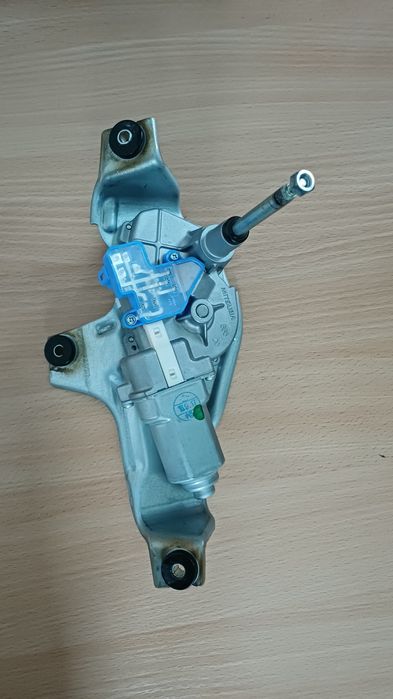 Моторчик склоочисника mitsubishi outlander