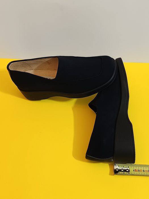 Sapatos n° 35 novos