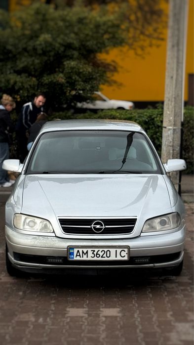 Opel Omega b 2.2