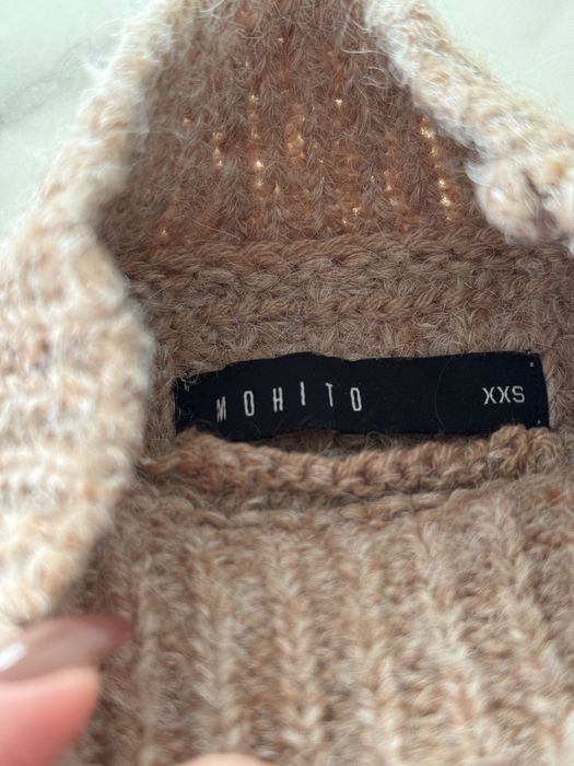 Piękny jesienno-zimowy sweter z Mohito