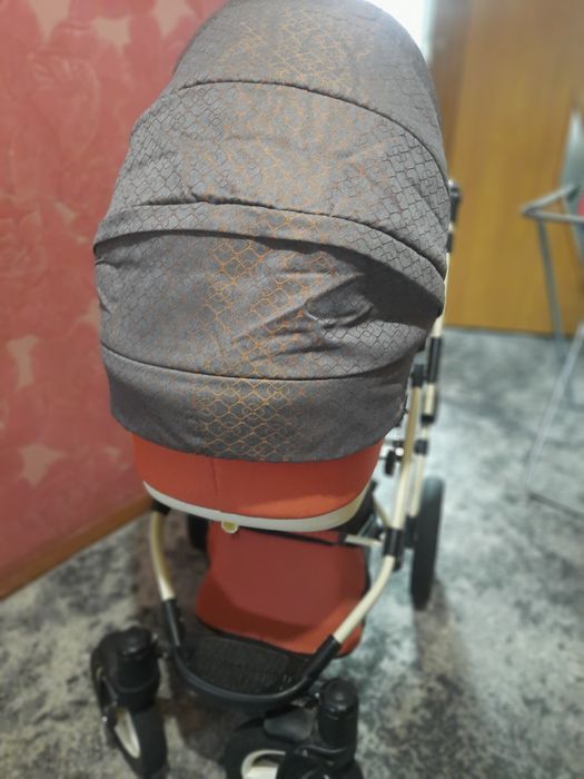 Продам коляску 2в1