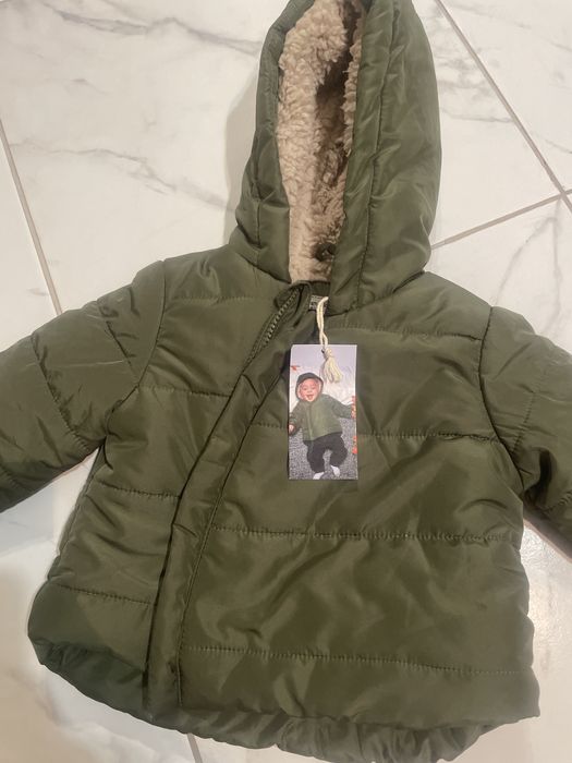 Тепла нова дитяча куртка