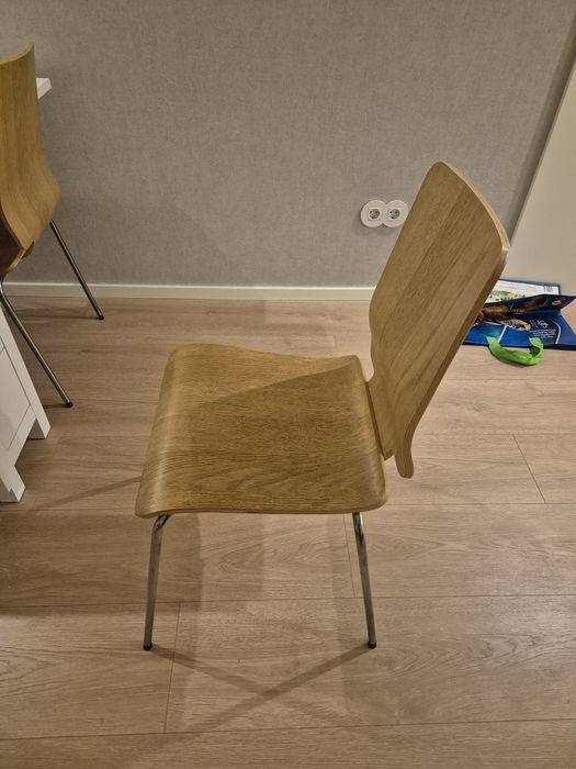 Cadeiras IKEA em bom estado