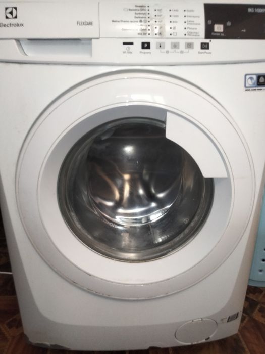 Продам стиральную машинку