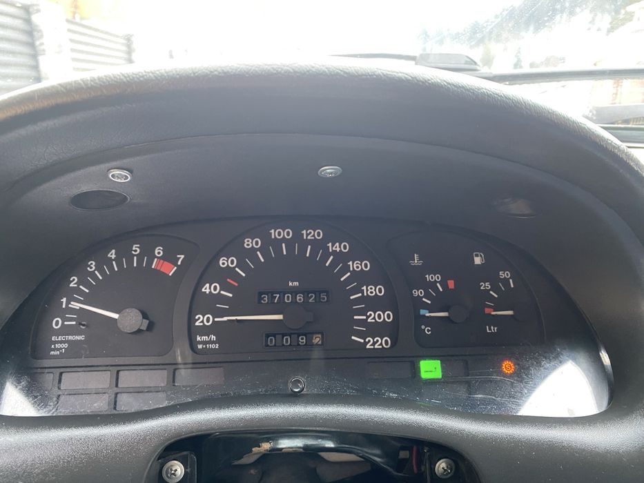 Ваз 21093.