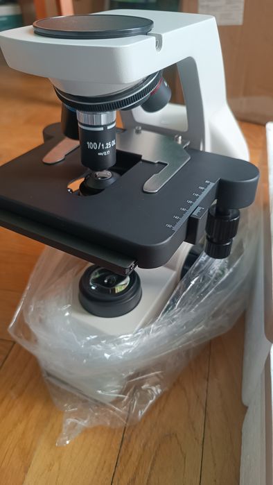 Mikroskop Delta Optical Triokular - jak nowy