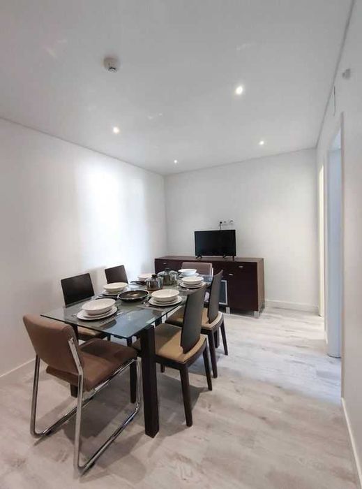 Quarto Novo Linda-a-Velha individual (1 pessoa)