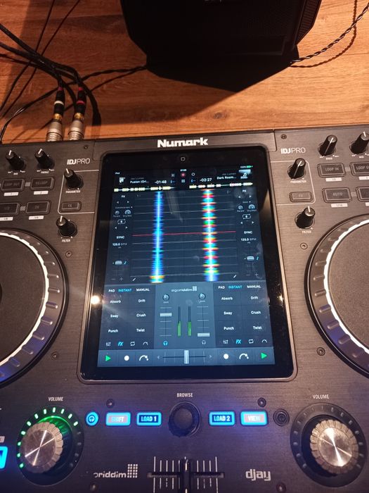 Numark idj Pro+iPad gen.3 64GB Black
