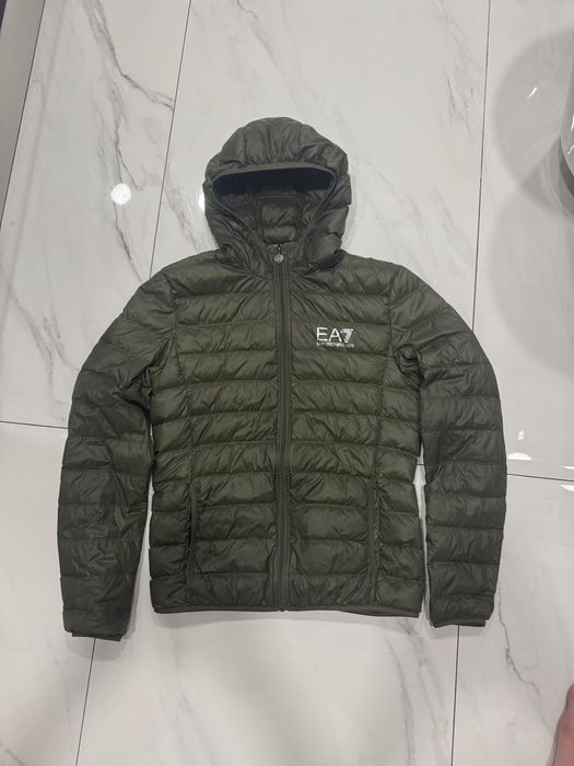 Чоловічий мікропухрвки Emporio Armani розмір М С стан 5 дефект на фото