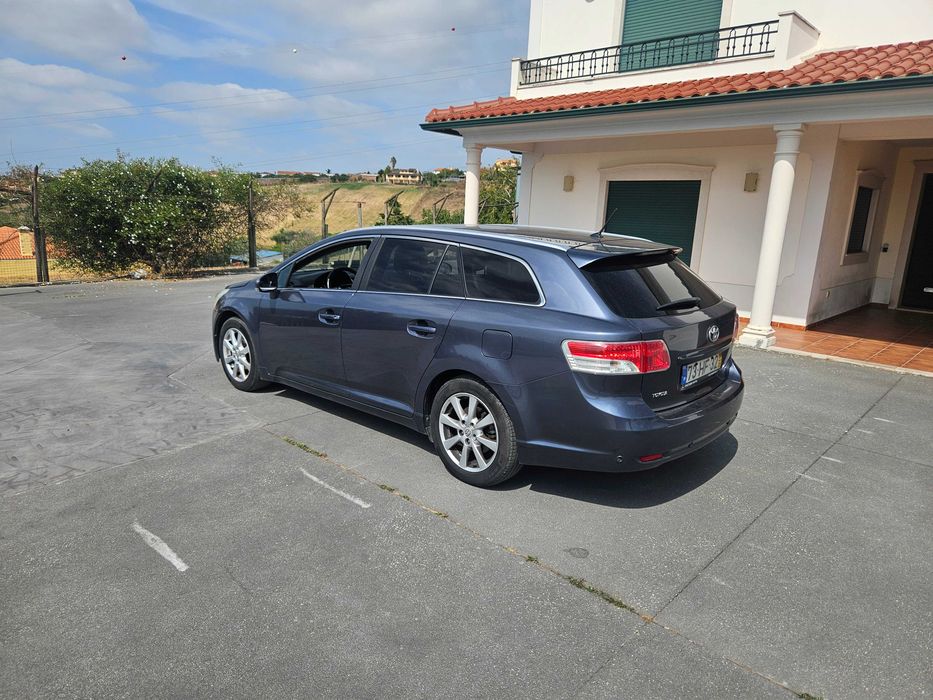 Toyota avensis 2009