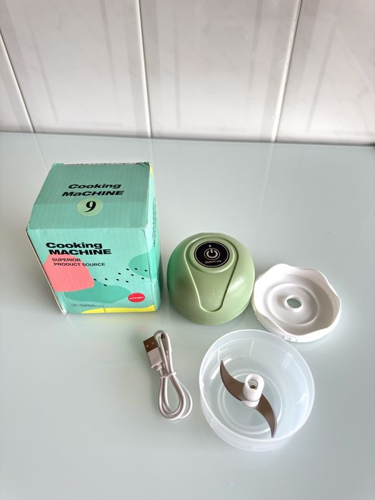 Triturador/Processador de alimentos, automático