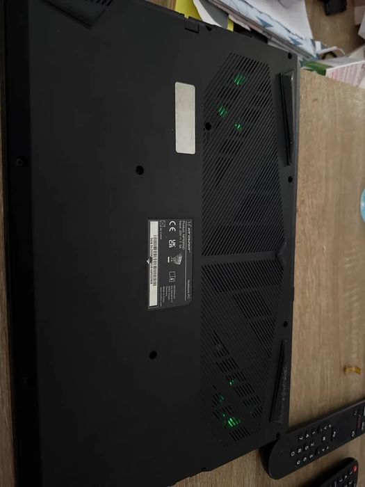 Portátil Gamer eRazer RTX 4060 i5 12th Gen 12450H 16GB RAM