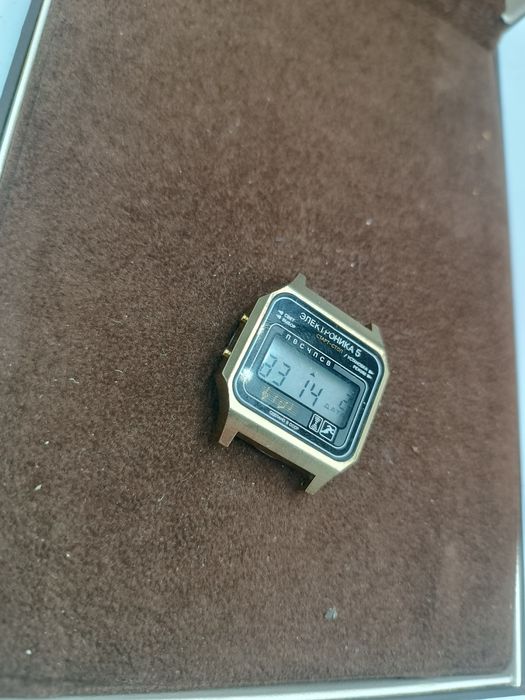 Zegarek  elektronik elektronika 5 Rosja