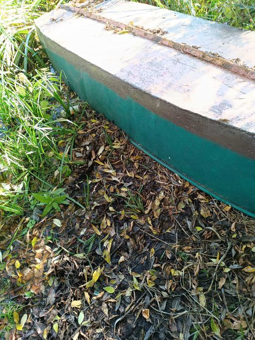 Продам металевий човен